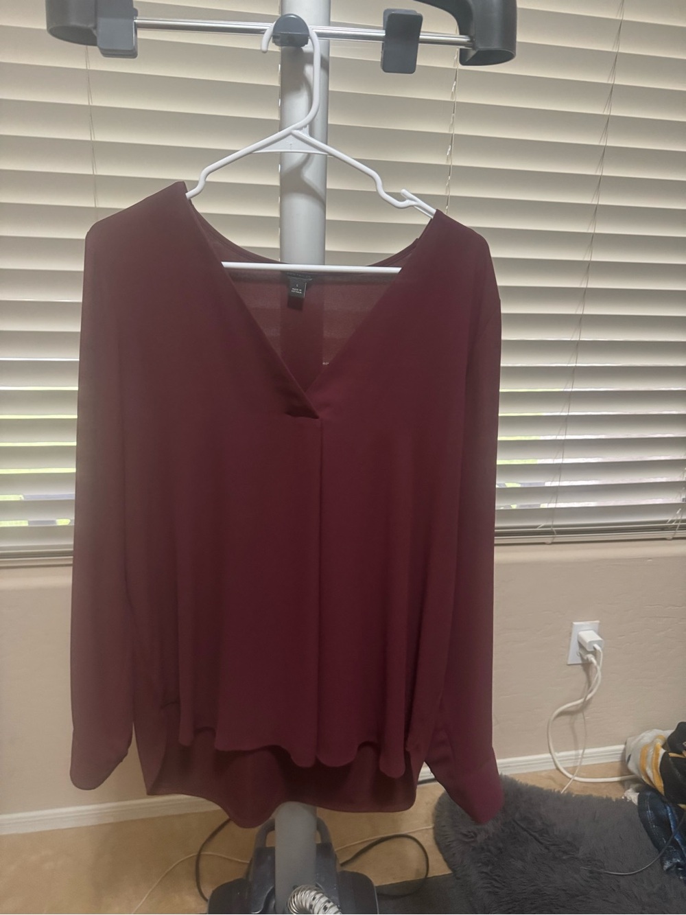Ann Taylor Burgundy Long Sleeve Blouse | Women’s Large | Like New